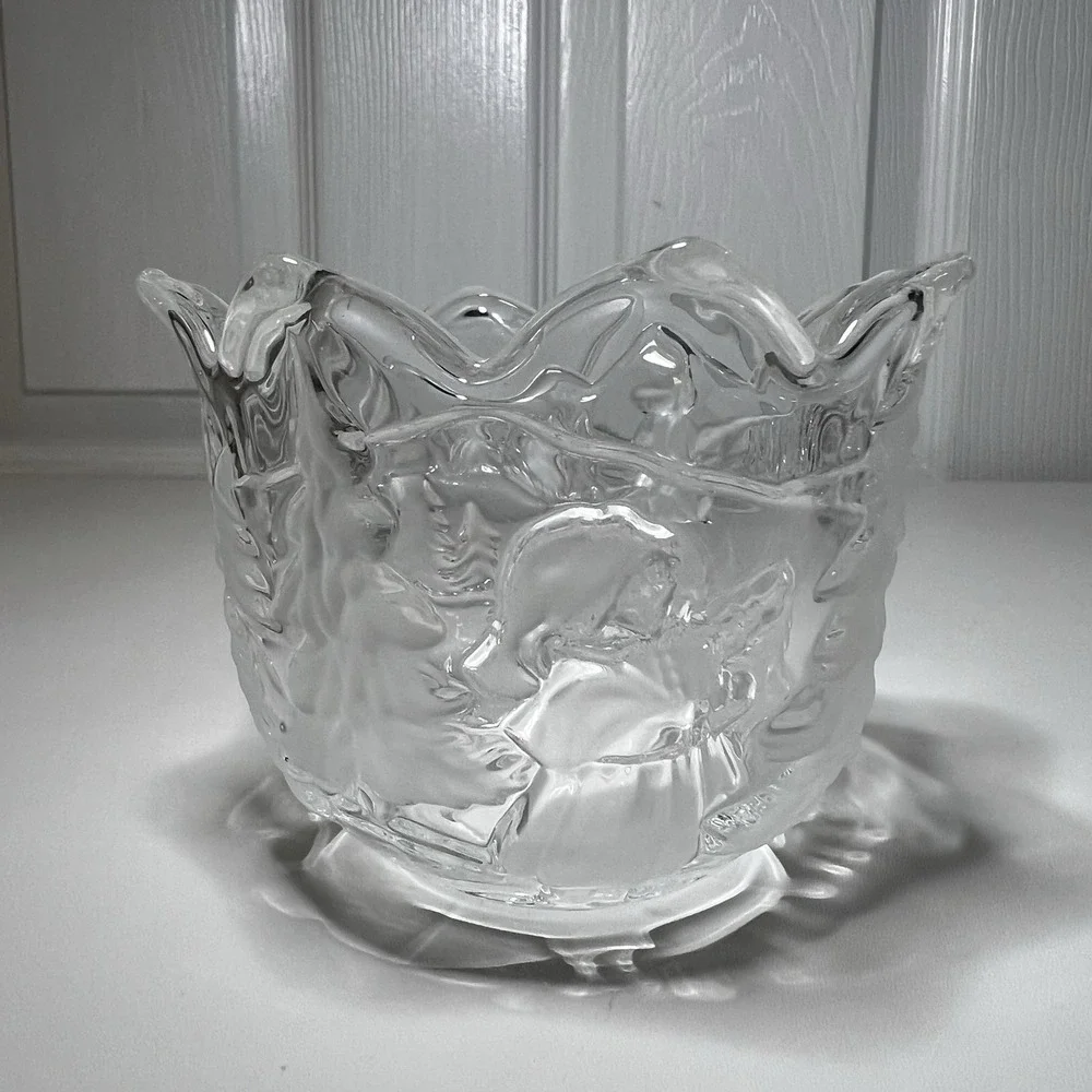 Mikasa Christmas Story Crystal Clear Glass‎ Votive/Tea Light Candle Holder